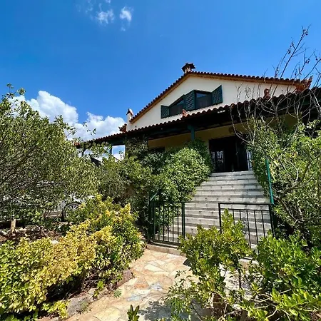 Estate Tsiati - κτήμα τσιάτη Nauplia